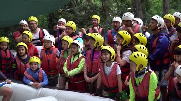 ANTALYA - TURKEY - MAY 2017: Briefing to kids about water rafting on the rapids of river Koprucay at Koprulu Canyon, Turkey. Koprucay River is the most popular for rafters in Turkey — Stock Video
