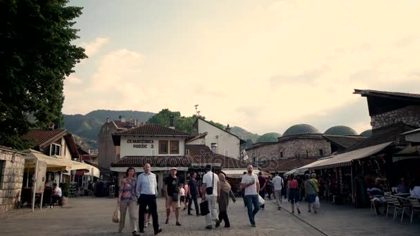 Sarajevo Luglio 2017 Fontana Sebilj Nel Centro Storico Sarajevo Con — Video Stock