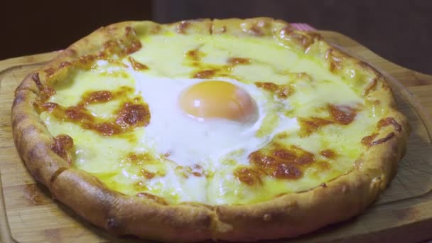 Turkish Arabic Traditional Ramadan Pide Cheese Egg Top Cooked Wood — Stock Video