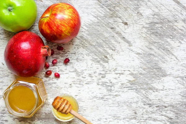 Madu, apel dan delima untuk Rosh Hashanah — Stok Foto