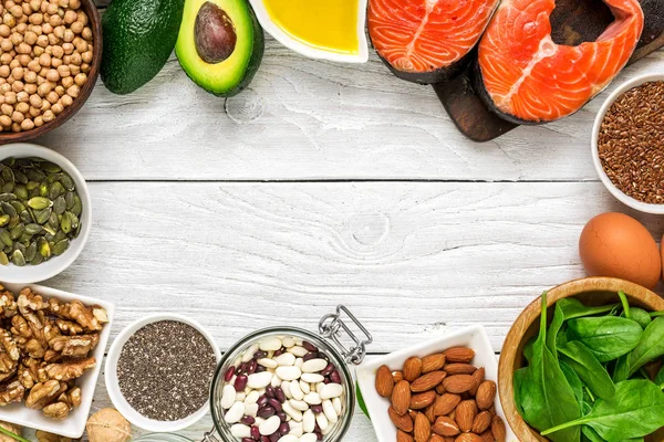 Kijelölés az élelmiszer forrásai az omega-3 és a zsírok egészséges. az egészséges táplálkozás táplálkozási koncepció — Stock Fotó