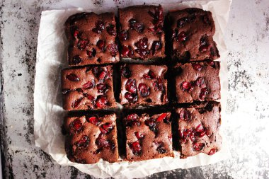 Yaban mersini ile kek