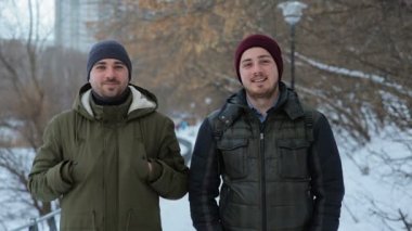 Kış Park iki kardeş