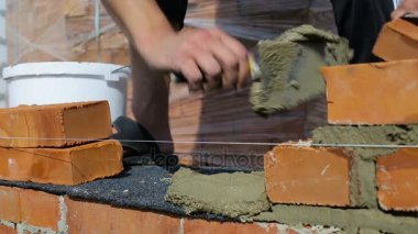 Tuğla açık hava inşaat sitede iş bırakır