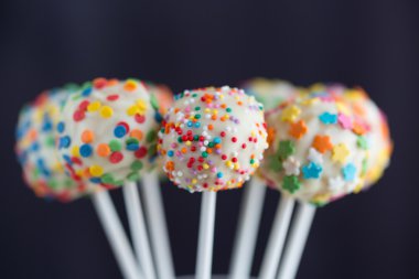 Lezzetli tatil kek çıkar bir cam renkli