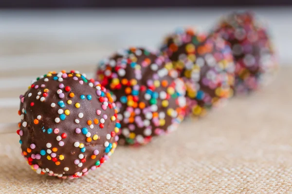 Lezzetli tatil kek çıkar bir cam renkli