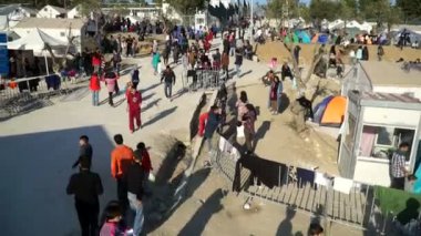Mülteciler, Lesvos, Yunanistan. Kasım 2015. Mülteciler Moria'nın kampta.