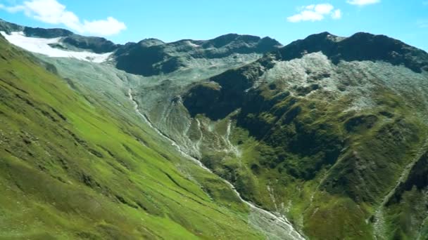 Panoramic view of the mountains from the Furka pass in the Swiss Alps. — Stock Video