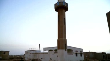 Al Jazirah Alhamra Old Town - BAE en küçük emirlik içinde terk edilmiş köy - Ras Al Khaimah. Steadycam atış.
