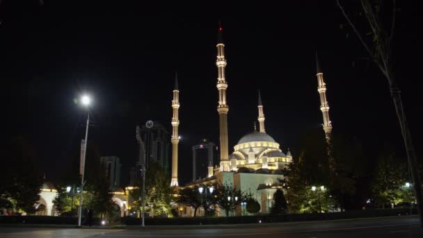 Mezquita principal de la República de Chechenia - Corazón de Chechenia — Vídeos de Stock