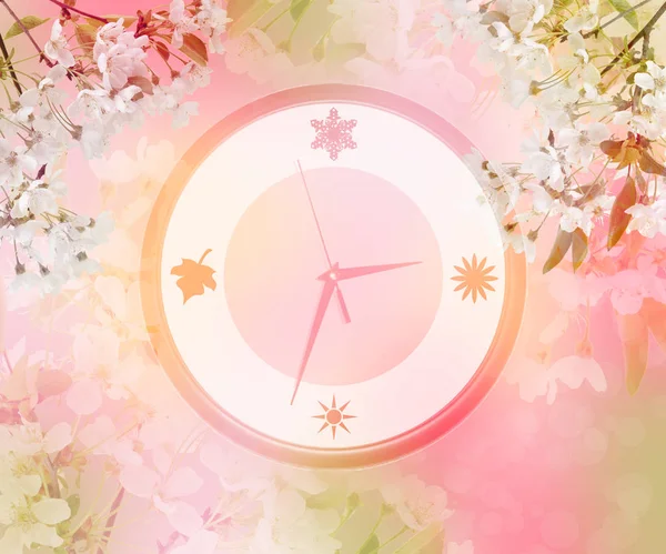 Horloge en fleurs de cerisier. Le printemps arrive. Concept — Photo