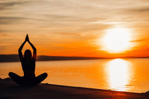 Carefree Calm Woman Meditating Nature Finding Inner Peace Yoga Practice — Stock Photo, Image