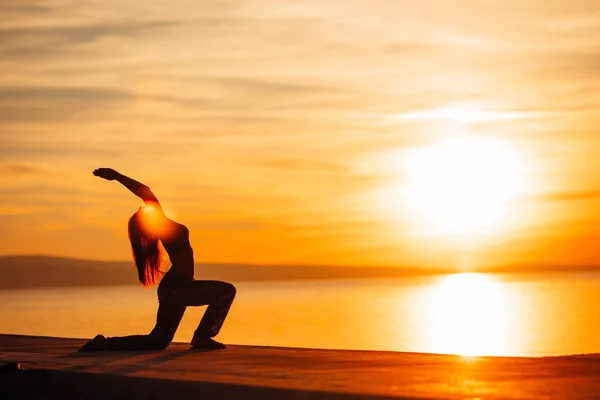 Carefree Woman Meditating Nature Finding Inner Peace Yoga Practice Spiritual — Stock Photo, Image