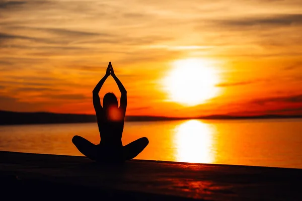 Carefree Calm Woman Meditating Nature Finding Inner Peace Yoga Practice — Stock Photo, Image