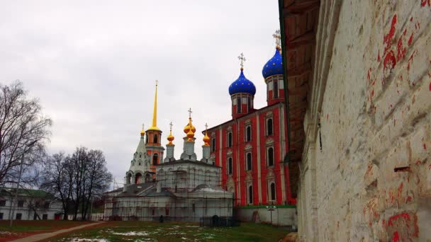 Древний Кремль в Рязани — стоковое видео