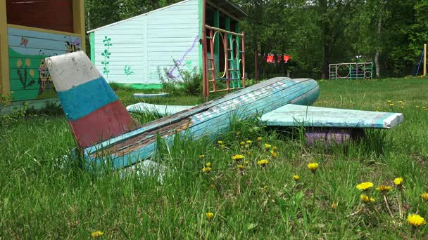 Kamp pelopor yang ditinggalkan. Pulau Sakhalin . — Stok Video