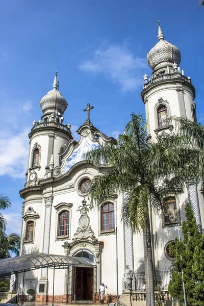 1940, 20th century, alf ribeiro, architecture, brazil, brazil avenue, brazilian, brenno tavares, building, cathedral, catholic, ceramic, church, city, construction, facade, metropolis, monument, neo-baroque, our lady of brazil, outdoor, panels, pasti — Stock Image 1940, 20th century, alf ribeiro, architecture, brazil, brazil avenue, brazilian, brenno tavares, building, cathedral, catholic, ceramic, church, city, construction, facade, metropolis, monument, neo-baroque, our lady of brazil, outdoor, panels, pasti Royalty Free Stock Photos