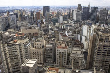 Sao Paulo, Sp, Brezilya, 17 Nisan 2013. Şehrin içinde merkezi Sao Paulo, Sp Copan binanın terasından panoramik manzaralı.