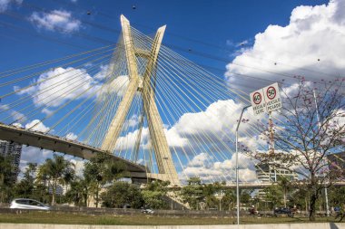 Sao Paulo, Brezilya, 10 Temmuz 2017. Octavio Frias de Oliveira Estaiada Köprüsü, içinde Güney Bölge Sao Paulo, Sp bilinen köprü görünümü