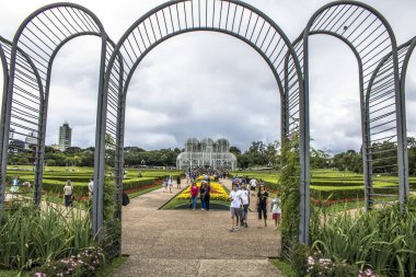 Curitiba, Pr, Brezilya, 30 Aralık 2017. Botanik Bahçesi Maria Garfunkel Richbieter, resmen cinsinden Curitiba Botanik Bahçesi turistler bir demir ve cam Konservatuarı Crystal Palace tarafından ilham ve 1991 yılında açıldı ben