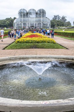 Curitiba, Pr, Brezilya, 30 Aralık 2017. Botanik Bahçesi Maria Garfunkel Richbieter, resmen cinsinden Curitiba Botanik Bahçesi turistler bir demir ve cam Konservatuarı Crystal Palace tarafından ilham ve 1991 yılında açıldı ben
