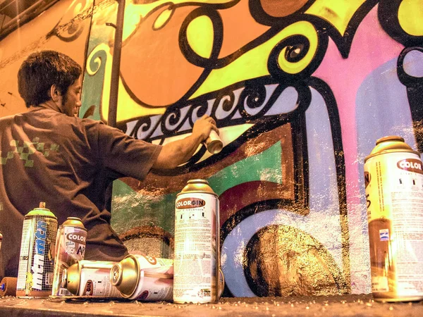 Sao Paulo Brazil Janeiro 2007 Man Makes Graffiti Wall Paulista — Stock Photo, Image