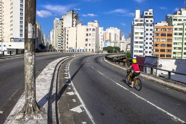 São Paulo Brasil Junho 2013 Pessoas Divertem Uma Estrada Alta — Fotografia de Stock