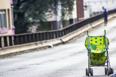 Sao Paulo, Brezilya, 09 Haziran 2013: İnsanlar yüksek arabalar için Pazar günleri ve tatillerde, Sao Paulo şehir merkezinde kapalı Road, iyi eğlenceler