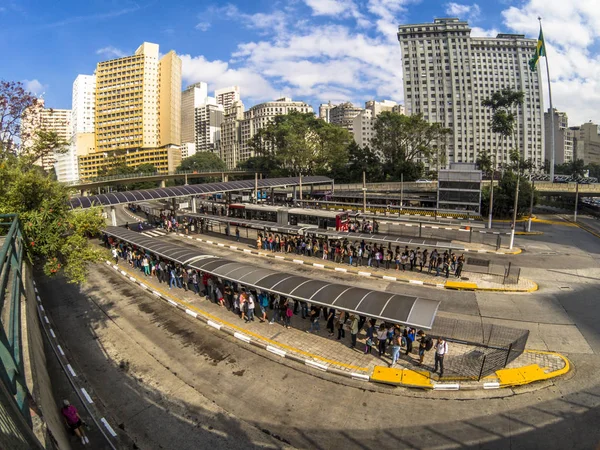 São Paulo Brasil Fevereiro 2018 Vista Pessoas Esperando Por Ônibus — Fotografia de Stock