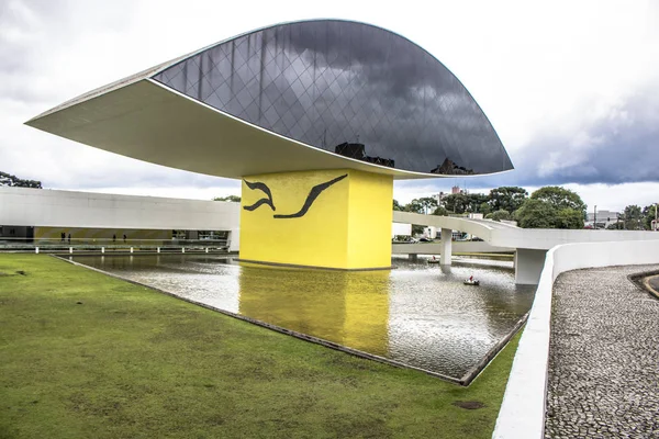 Curitiba Brasile Dicembre 2017 Davanti Museo Oscar Niemeyer Situato Nella — Foto Stock