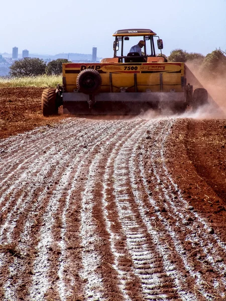 Ribeirao Preto San Paolo Brasile Maggio 2006 Applicazione Meccanizzata Calcare — Foto Stock