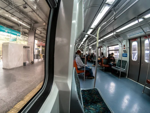 Sao Paulo Brasil Febrero 2018 Interior Del Vagón Línea Metro —  Fotos de Stock
