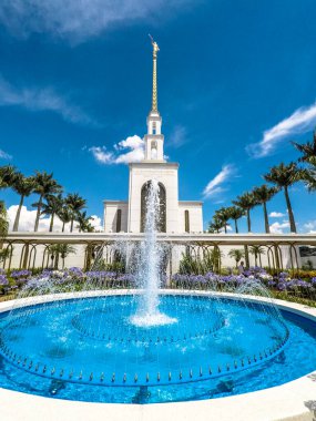 Sao Paulo, SP, Brezilya, 14 Kasım 2018. Sao Paulo 'nun batısındaki Caxingui Mahallesi' nde Mormon olarak bilinen misyonerleri barındıran Son Gün Azizleri 'nin İsa Kilisesi Tapınağı.