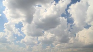 Gökyüzü hareket (2 kısa klipler)