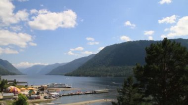 Lake Teletskoye Altay içinde genel planı