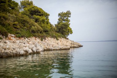 Boş Yunan rock kostal sakin deniz