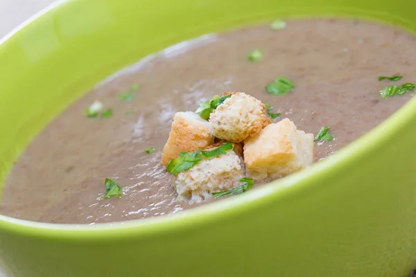 Nahaufnahme von Sahnepilzen mit Semmelbröseln — Stockfoto