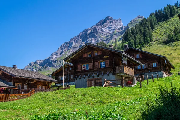 Taveyanna w vaud w Szwajcarii — Zdjęcie stockowe