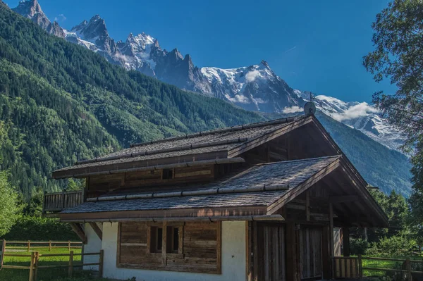 Französisch Alpine Landschaft — Stockfoto