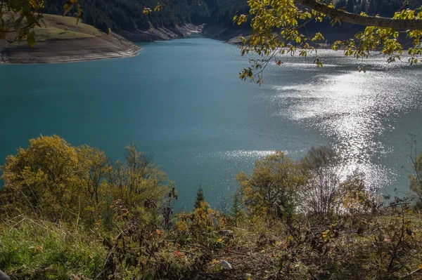 스위스 알프스에 댐 — 스톡 사진