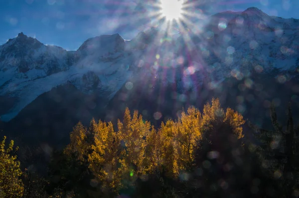 Herbst in den französischen Alpen — Stockfoto