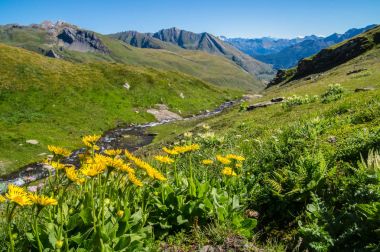 Verney Gölü, Minik Aziz Bernard, Val d 'aoste, İtalya