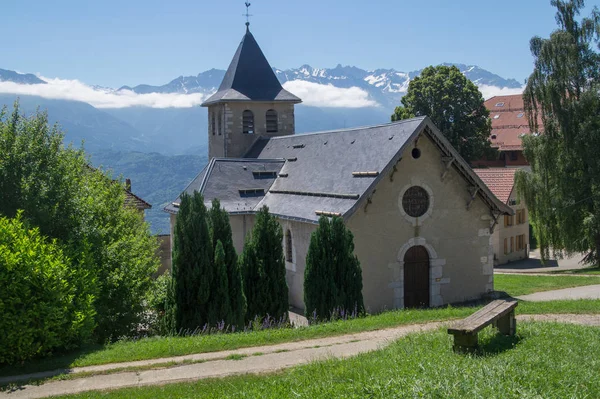 Chapelle saint michel, saint hilaire du touvet, isere, Francja — Zdjęcie stockowe