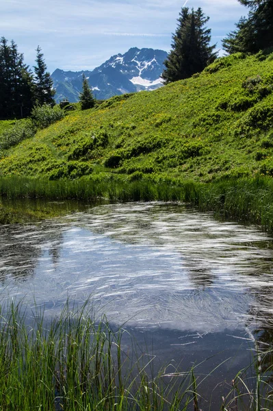 Montanhoso de belledone, isere, frança — Fotografia de Stock