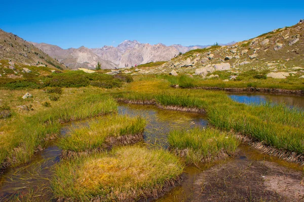 Lac cristal, monetier, hautes alpes, france — Stok Foto