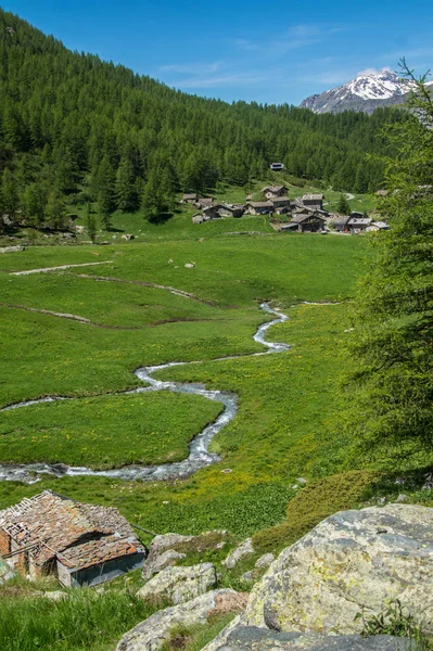 Paesaggio delle Alpi italiane — Foto Stock