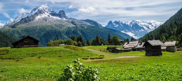 Paisagem de alpes franceses — Fotografia de Stock