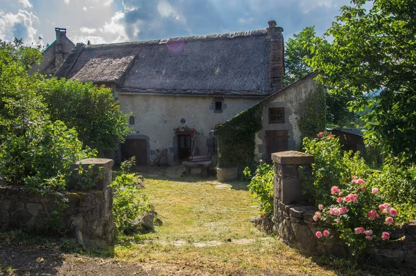 Park naturel regional des vulcans d 'auvergne — Stockfoto