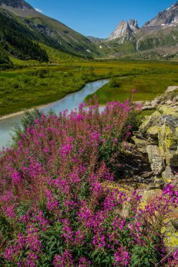 Valle d 'Aosta' daki İtalyan Alpleri manzarası