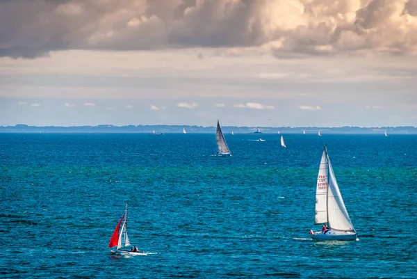 Barcos à vela em Brittany, Carnac — Fotografia de Stock